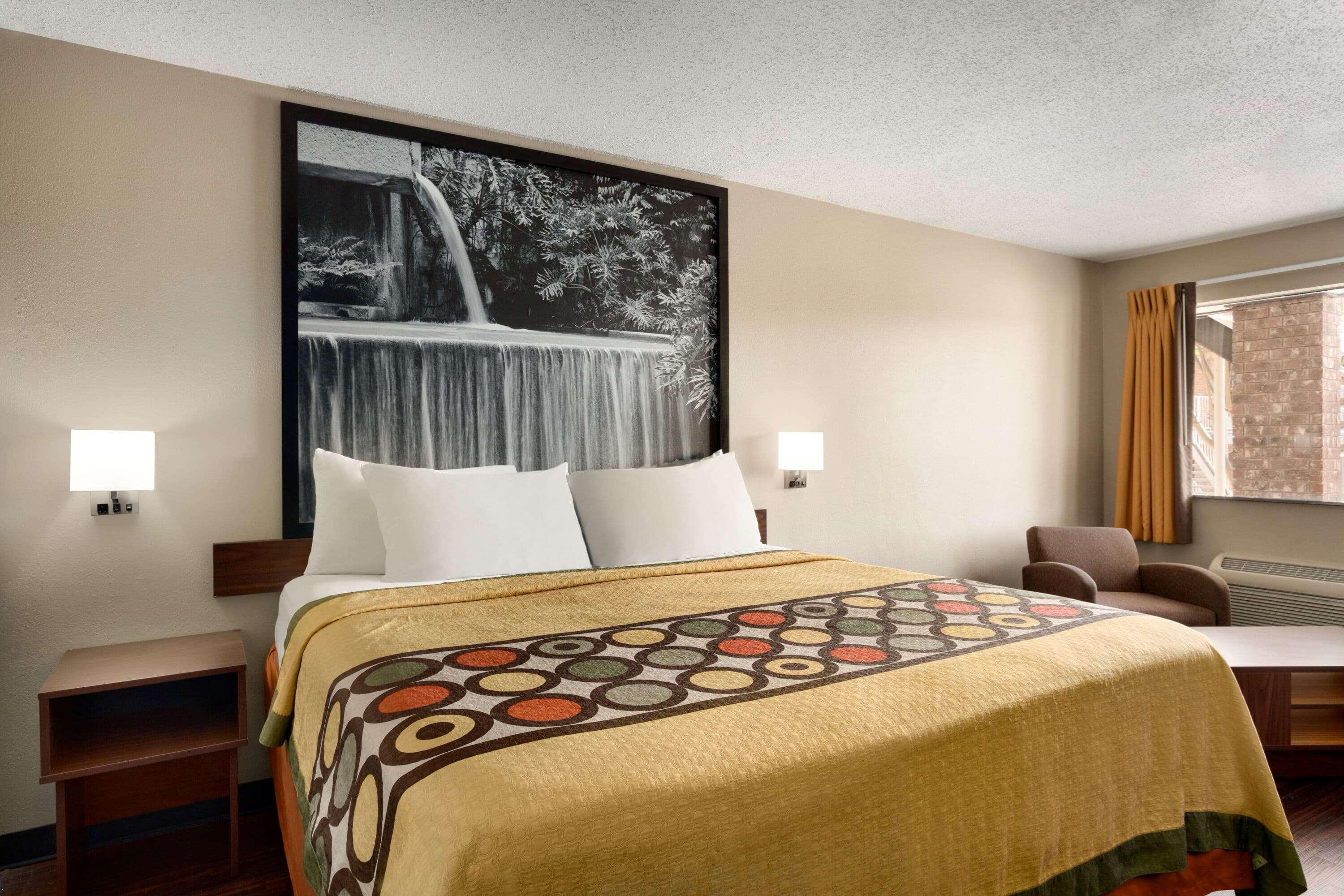 Super 8 By Wyndham Universal City Exterior foto